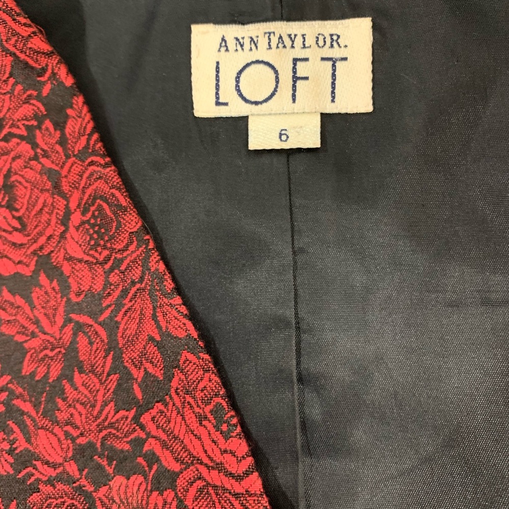Ann Taylor Vest - Picture 10 of 12